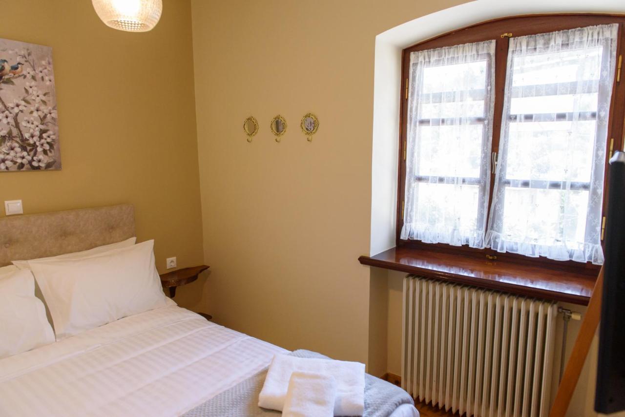 Δημητσανασ Τοποσ Νύμφη Θεισόα Apartment ดีมิตซานา ภายนอก รูปภาพ